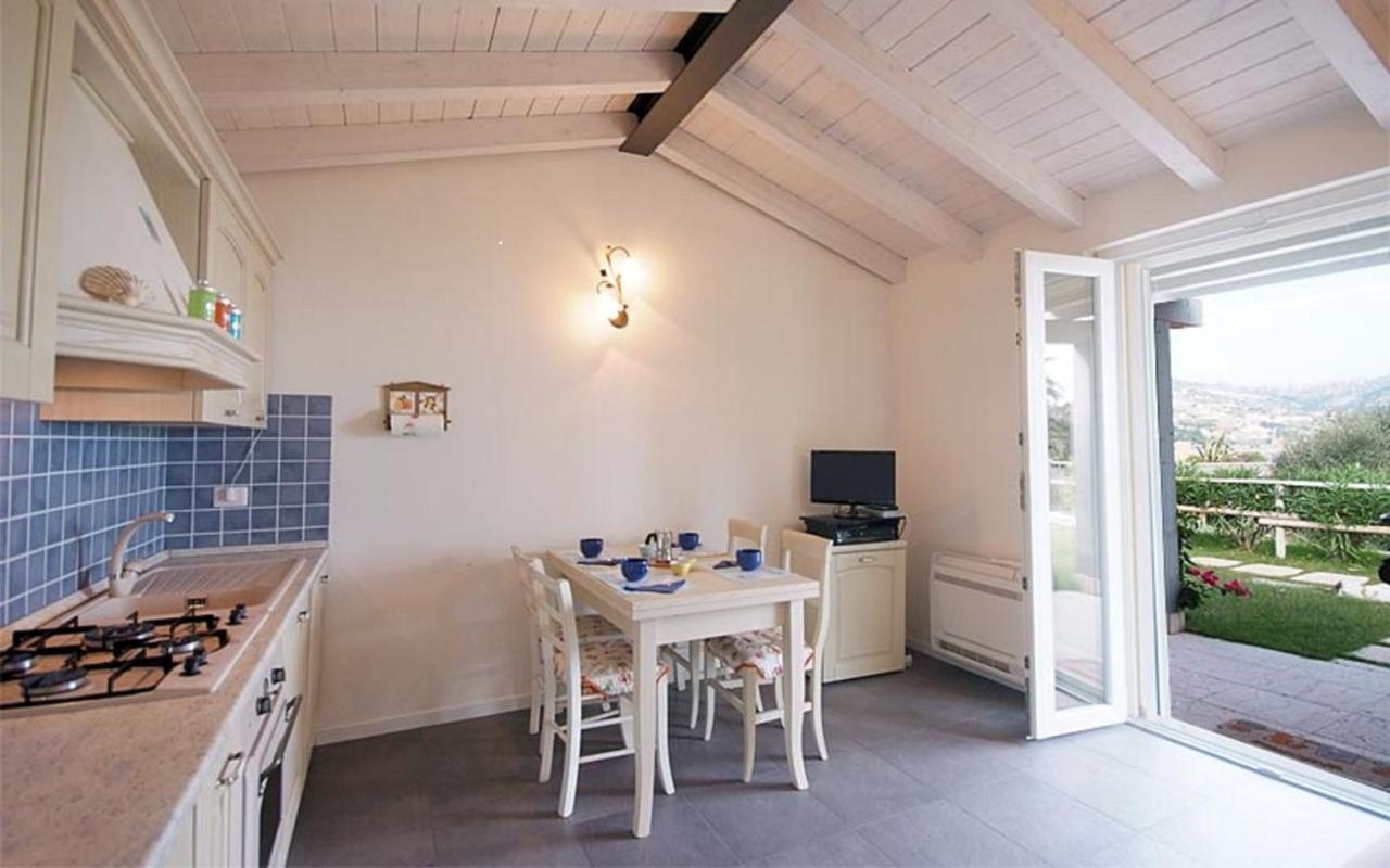 Residence Baia La Ruota Bordighera Exterior photo